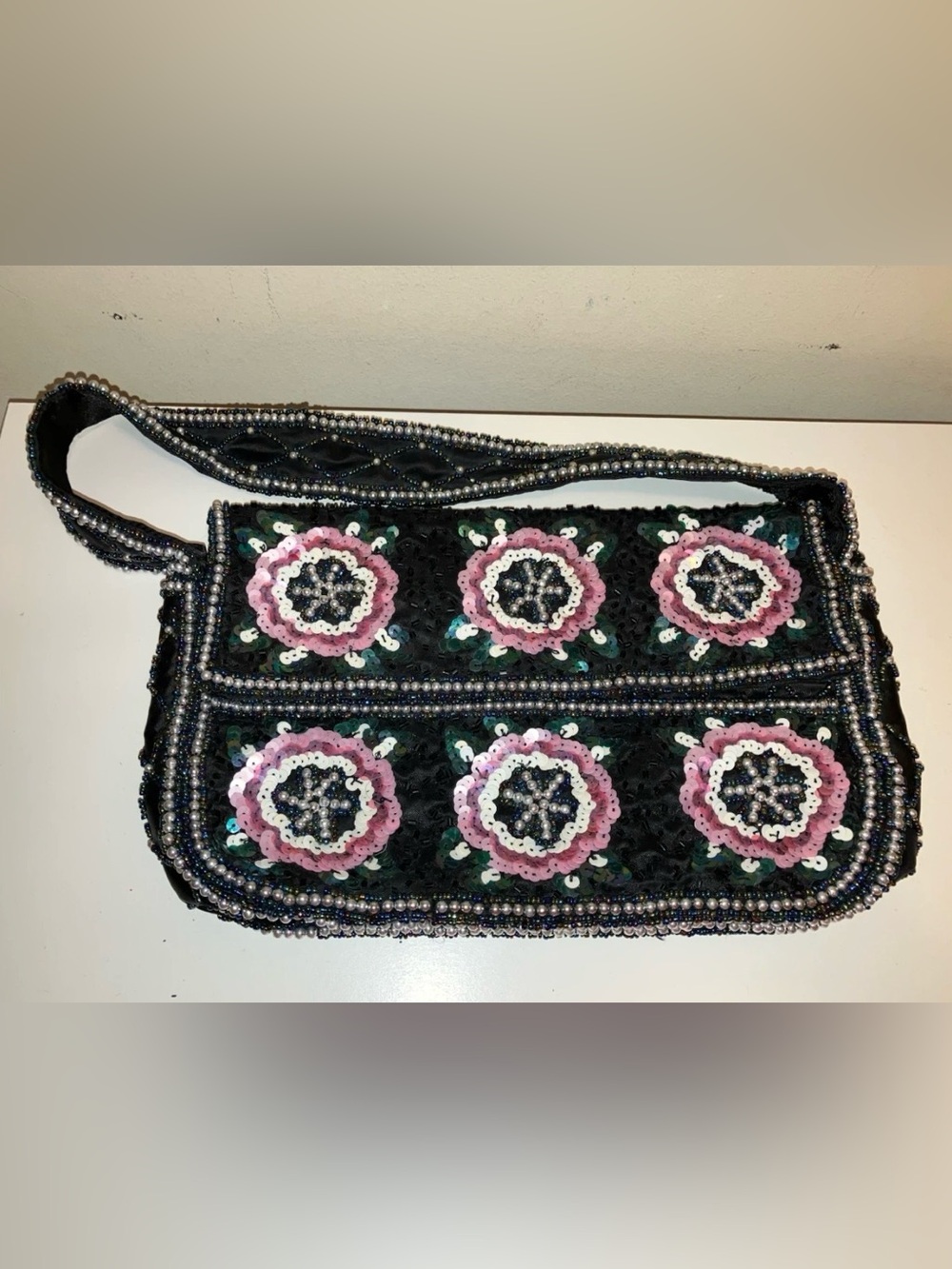 Beaded Floral Sequin Crossbody Bag - Black and Pink